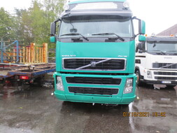 N&Aring;  HUGGES :   Volvo  FH 16    550  6 x 4    2004   Chassis bilde