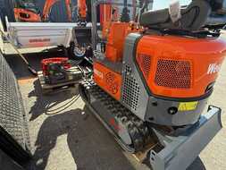 Minigraver , 2026 har servospaker bilde