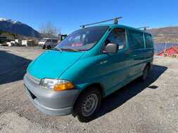 Toyota HiAce bilde