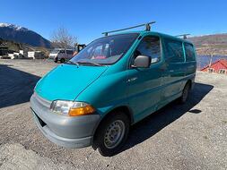 Toyota HiAce bilde