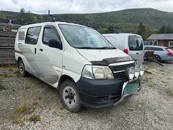 Toyota HiAce bilde